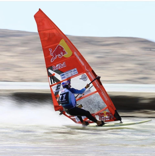 Bjorn voló a 103,68km/h