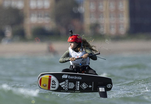 España consigue la octava plaza olímpica con el Formula Kite Femenino