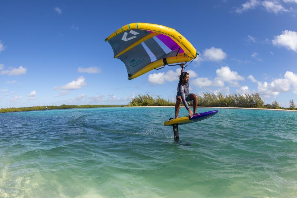 Historia de Gollito Estredo – el nueve veces campeón mundial de windsurfing en la Wingfoil World Cup