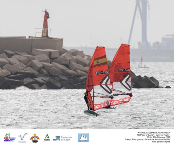 Pilar Lamadrid, Ángel Granda e Ignacio Baltasar, ganan las Copas de España de iQFOil en la Semana Olímpica Andaluza