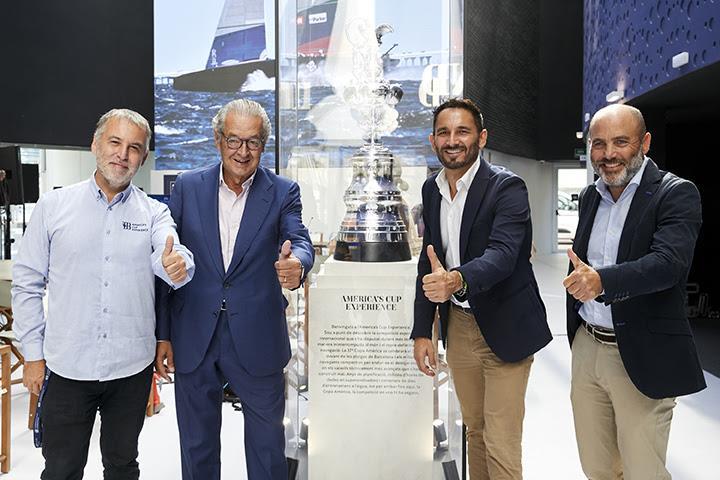 El Salón Náutico de Barcelona celebra una edición marcada por la Copa América