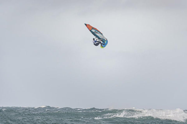 marc paré campeón de europa de olas